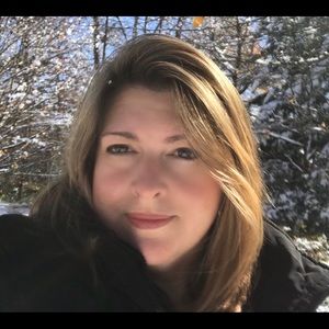 Meet your Posher, Gayna